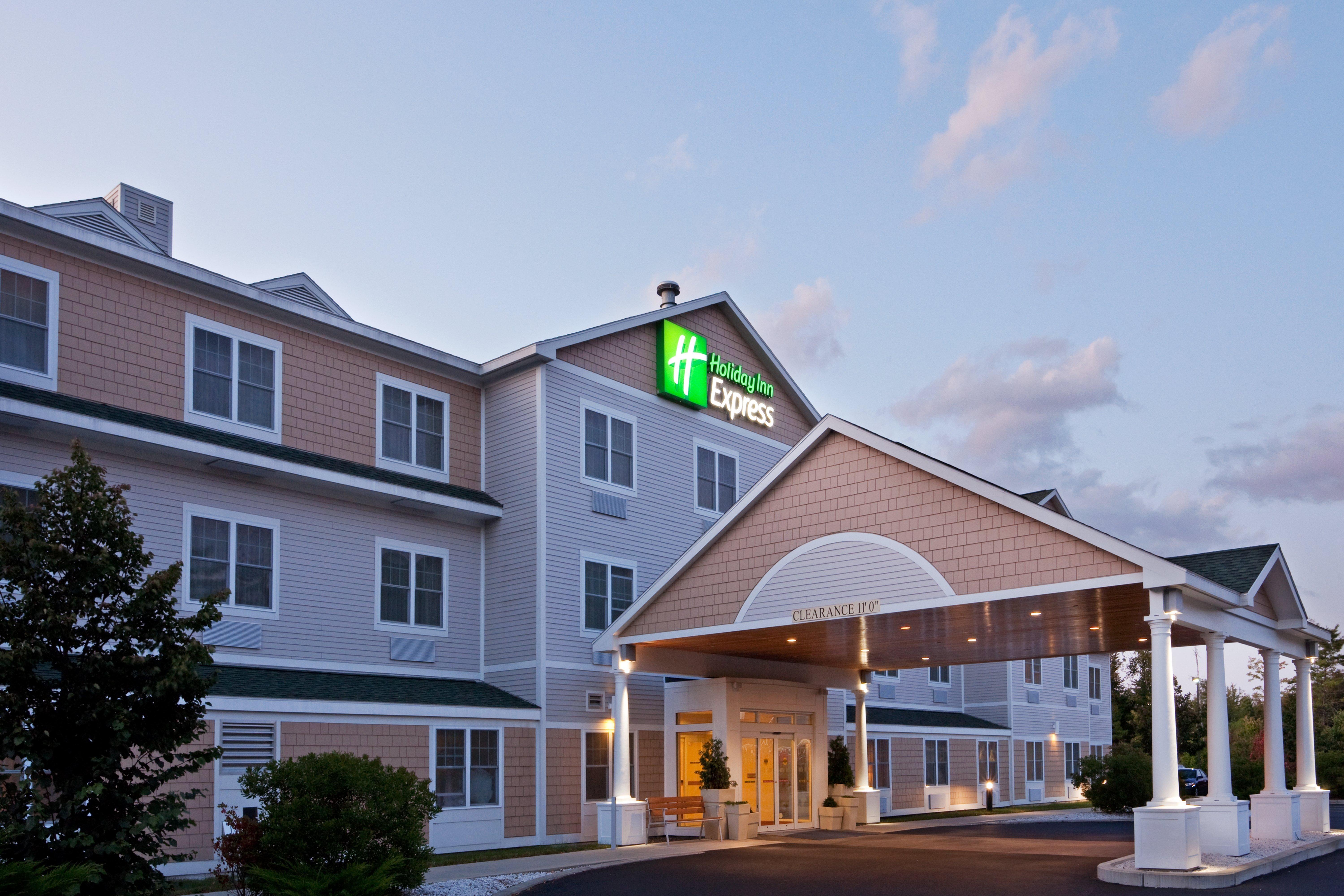 Holiday Inn Express Hotel & Suites Freeport By Ihg Экстерьер фото