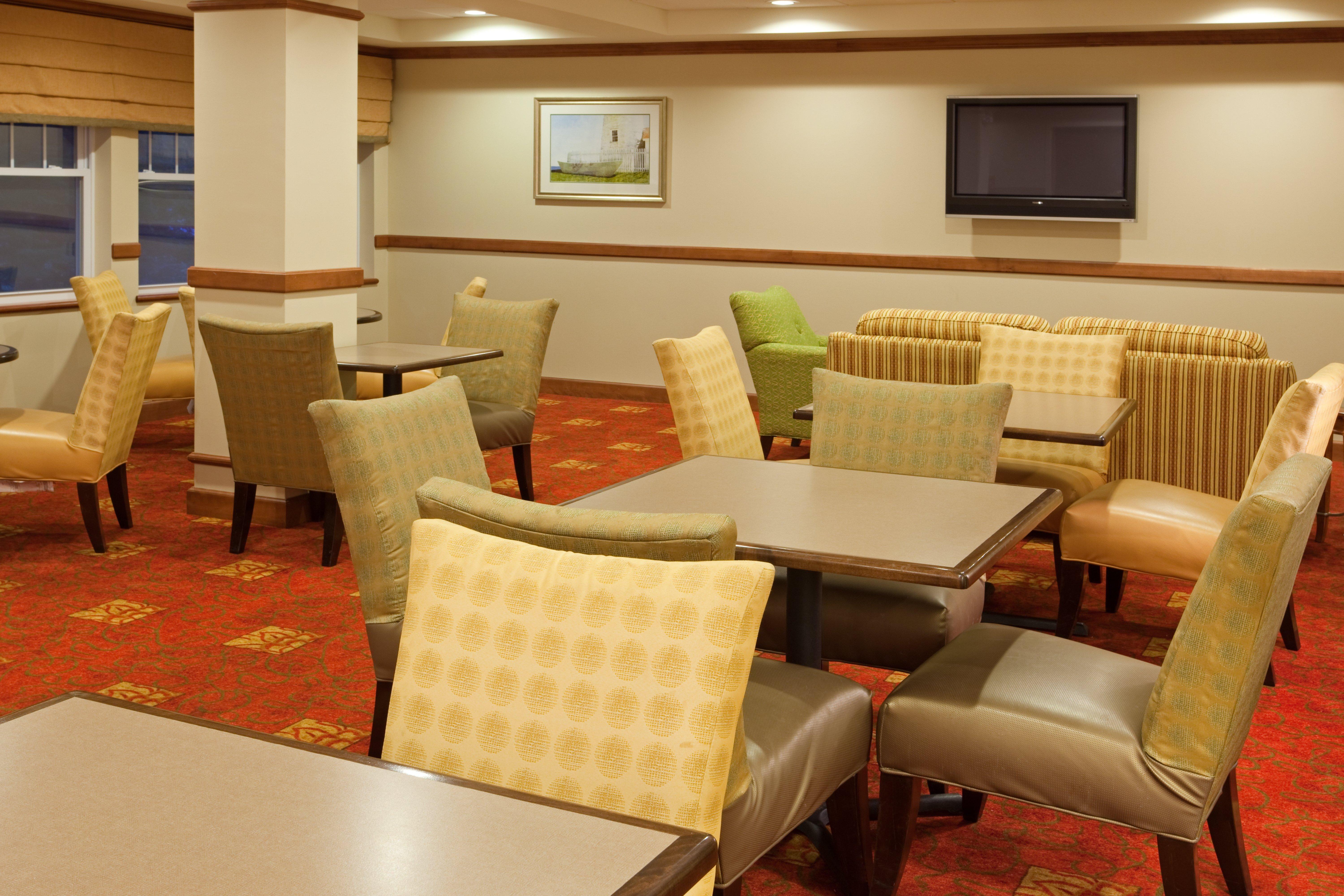 Holiday Inn Express Hotel & Suites Freeport By Ihg Экстерьер фото