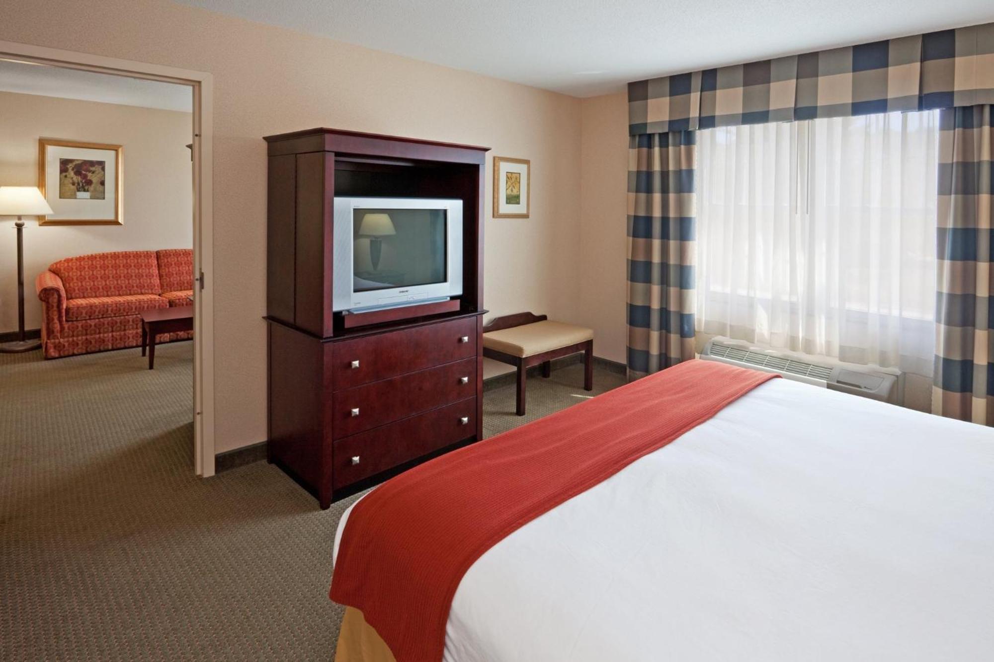 Holiday Inn Express Hotel & Suites Freeport By Ihg Экстерьер фото
