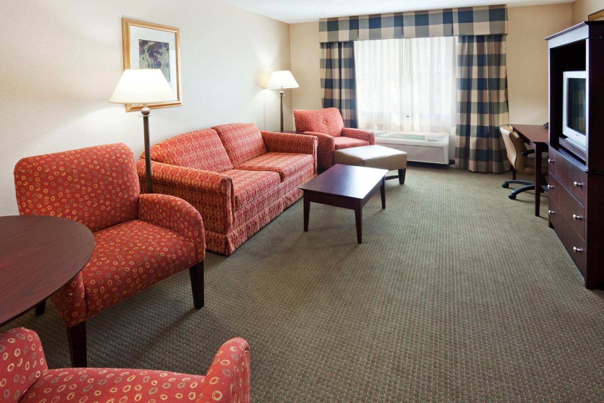 Holiday Inn Express Hotel & Suites Freeport By Ihg Экстерьер фото
