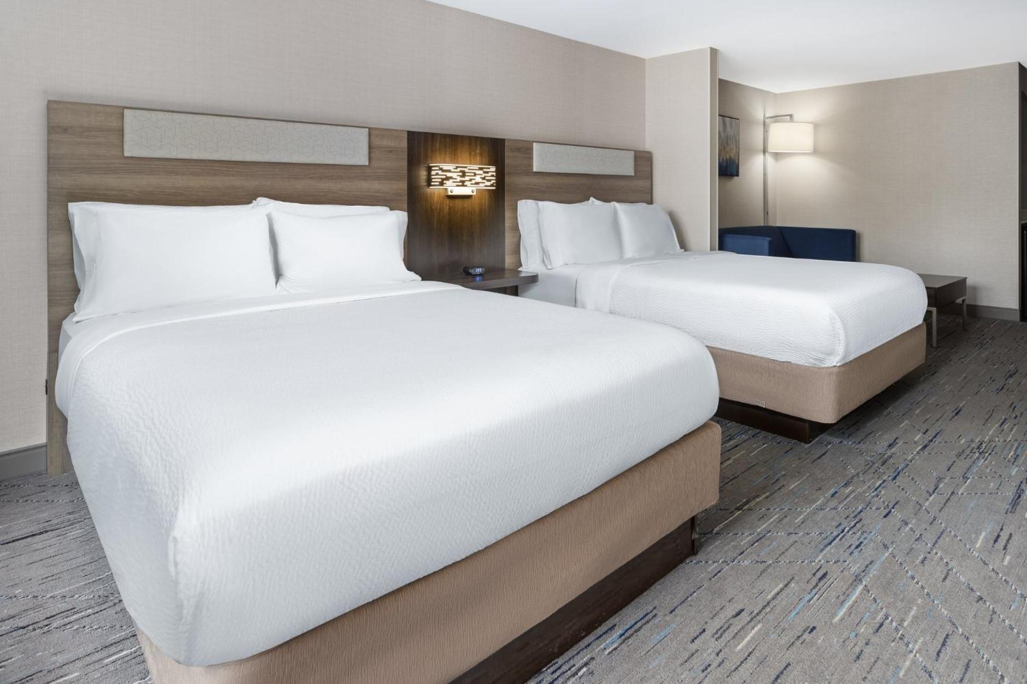 Holiday Inn Express Hotel & Suites Freeport By Ihg Экстерьер фото